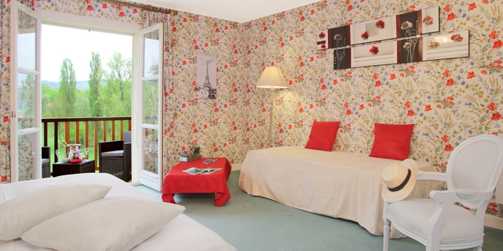 Chambre quadruple Coquelicot  Junior suite 26 avec lit gigogne et balcon - PMR
