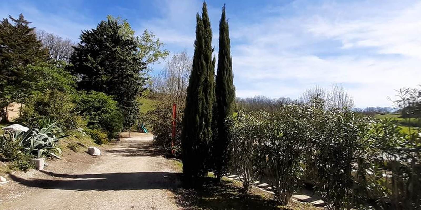 Village de Gîtes = calme, services, piscine