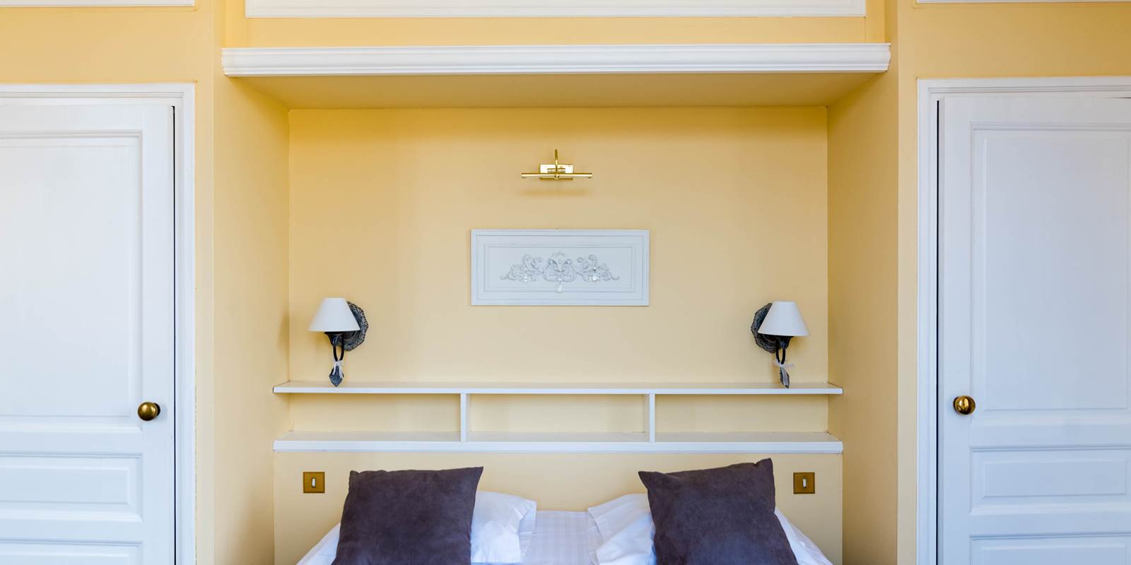 Chambre Jaune triple château