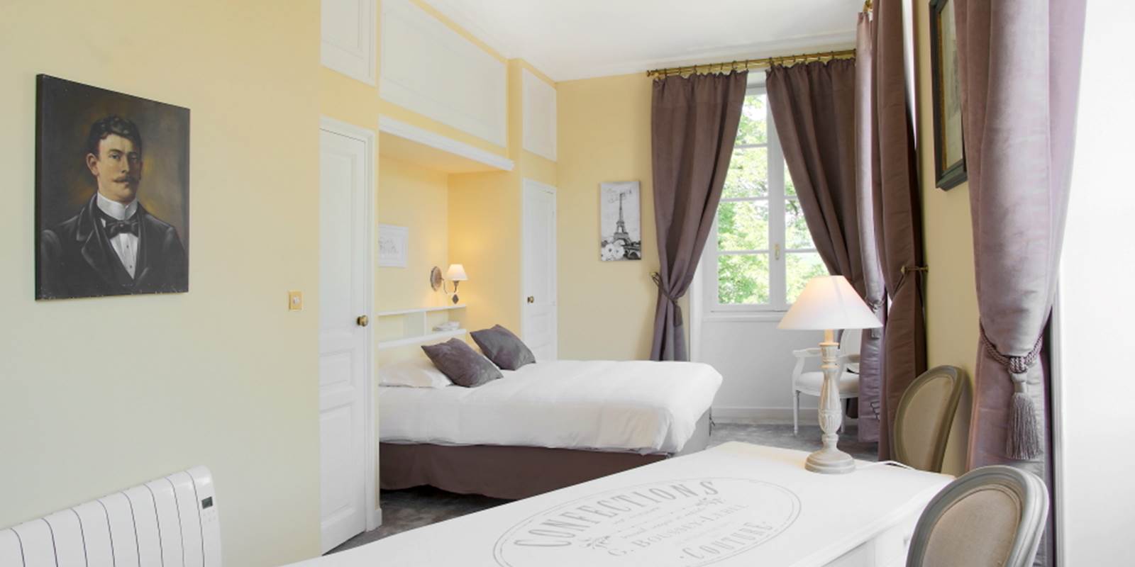Chambre triple Jaune Château