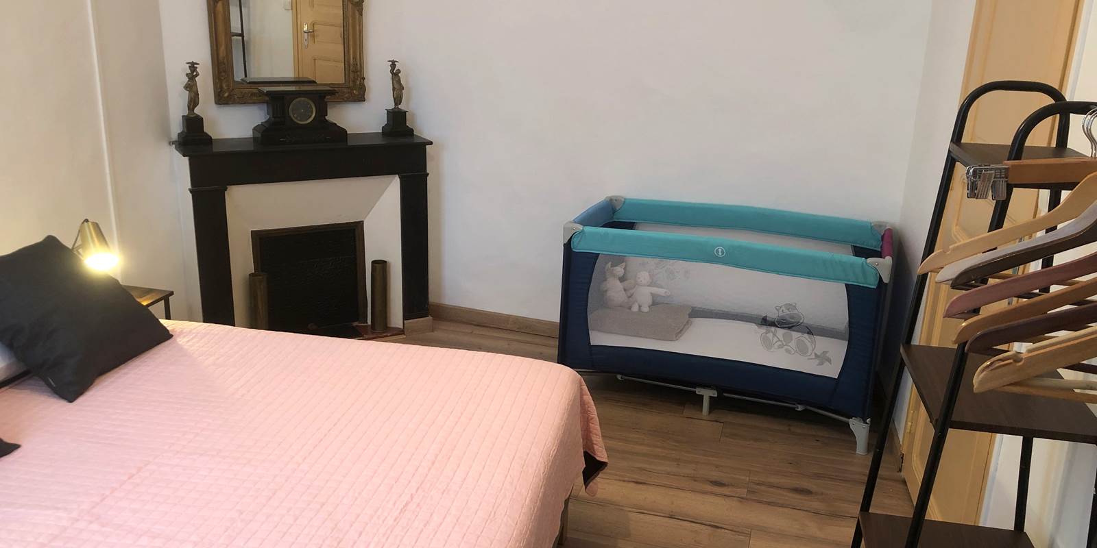 chambre 1 lit en 160 maison St Jacques