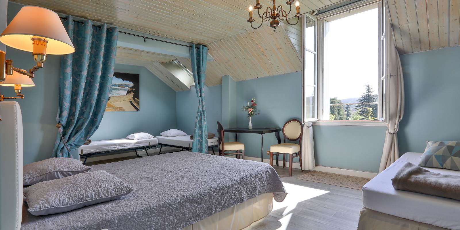 Gîte Privilège 37-39 second niveau Gentilhommière - Chambre 39 de 4 à 6 couchages