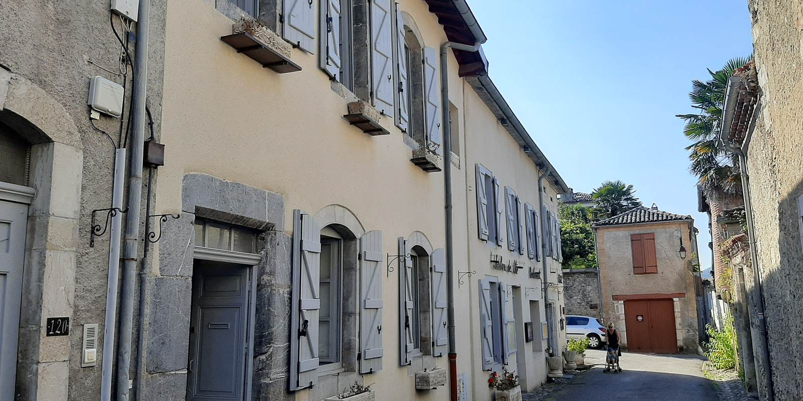Façade de l'hôtel Candide