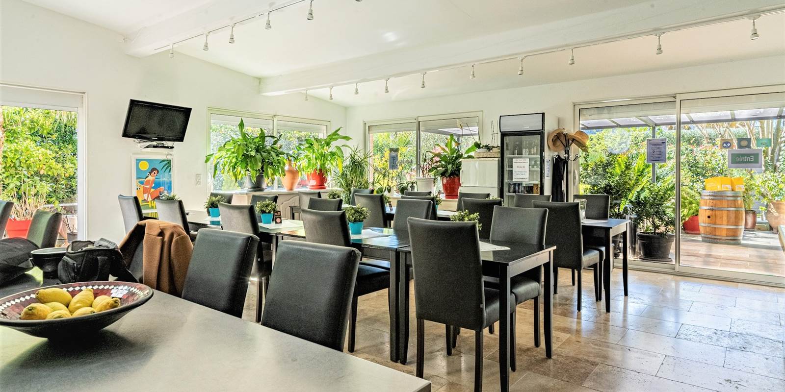 SALLE PDJ 2 2022 04 -min