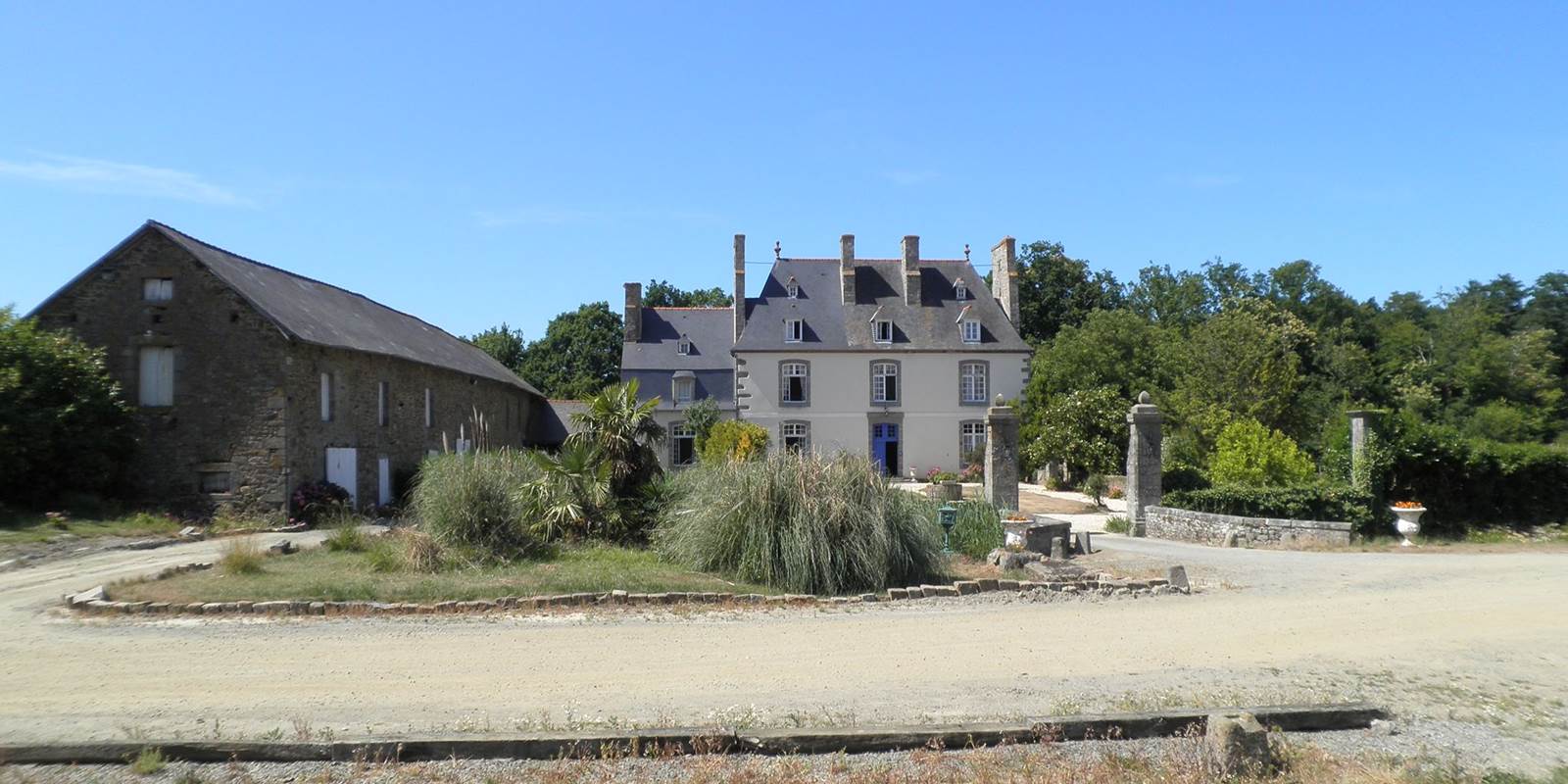 Vu Domaine de launay blot guest house room zimmer