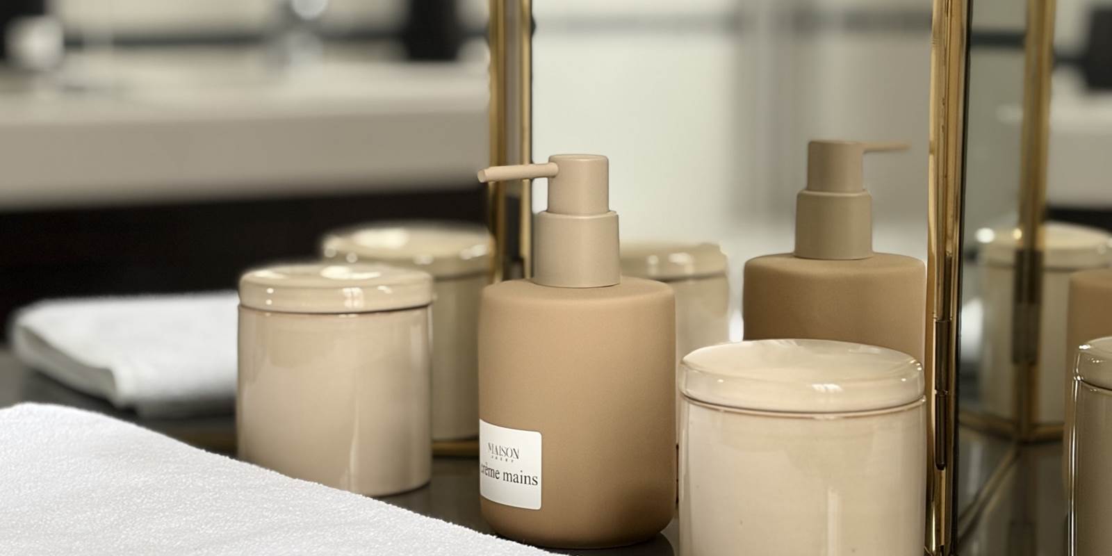 maison-jazey-amenities-salle-de-bain-luxe