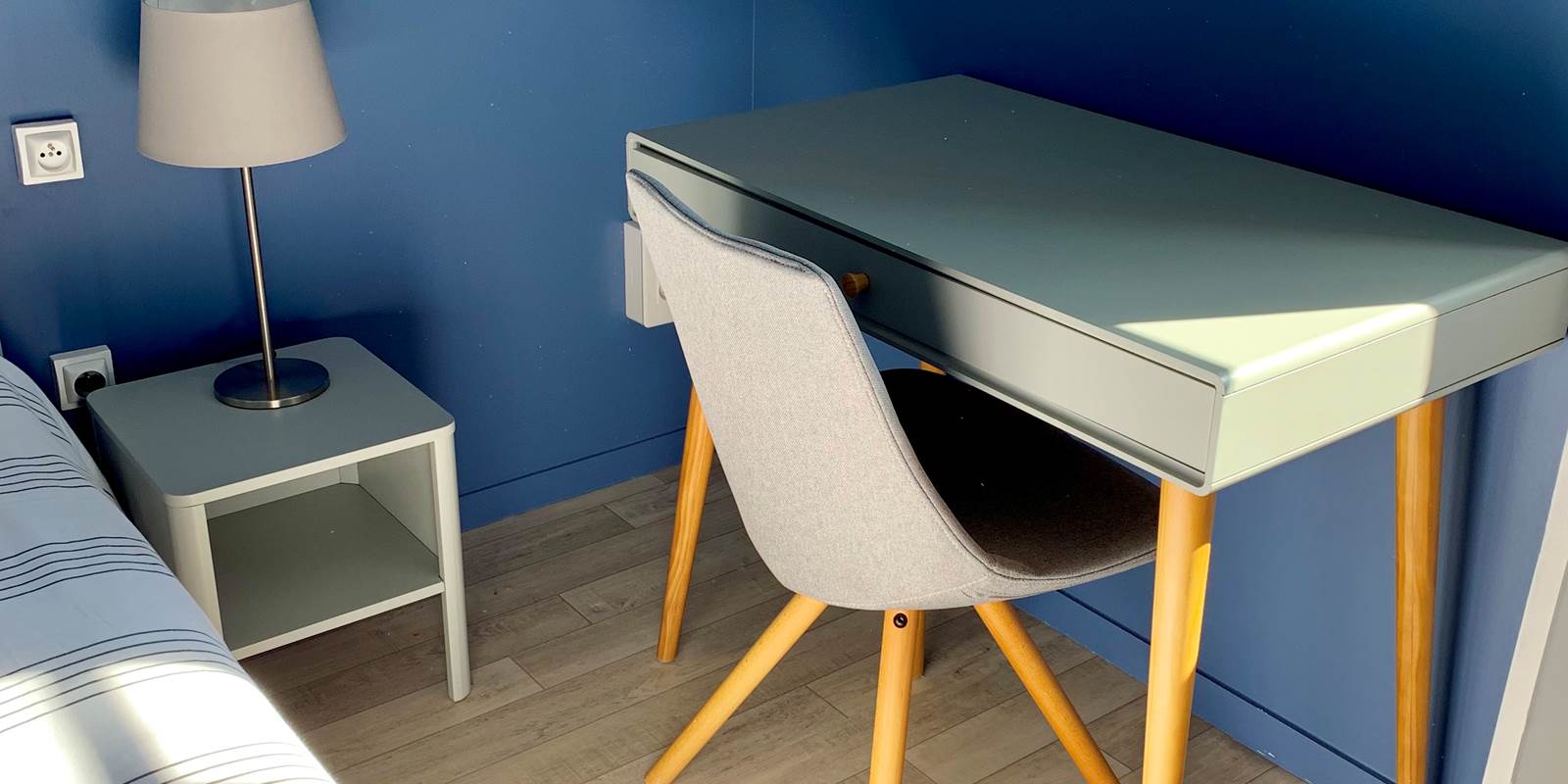 double standart AUBE