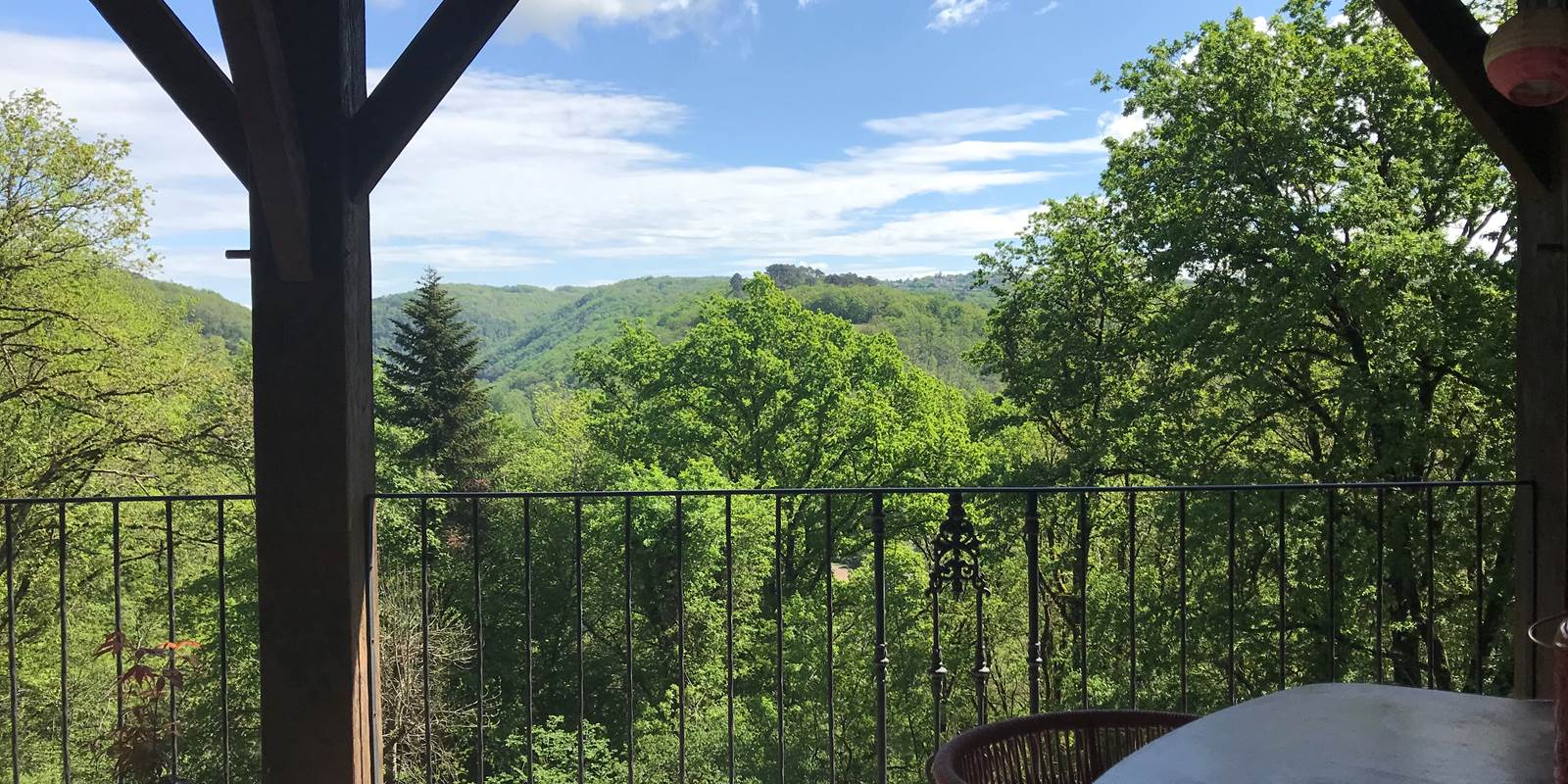 Qui disait : Le vrau luxe, c'est l'espace...?