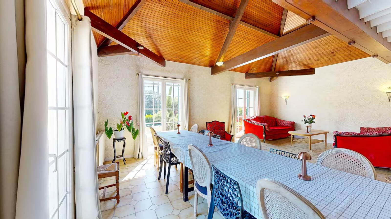 salle a` manger inte´rieur