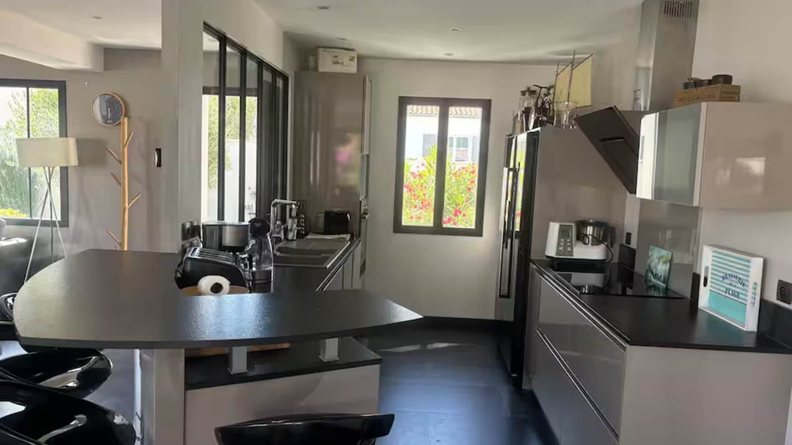 805913c2-0d28-480e-a93a-4ba08fb052fd