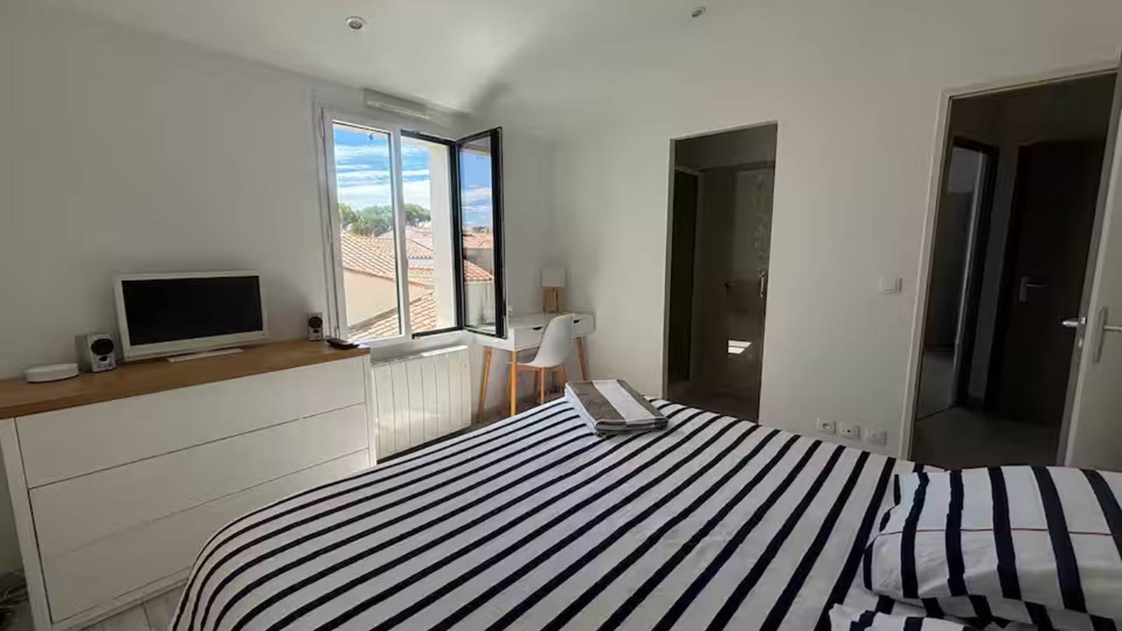 b22c9ae5-6b2c-4fd9-8d13-51594212606e