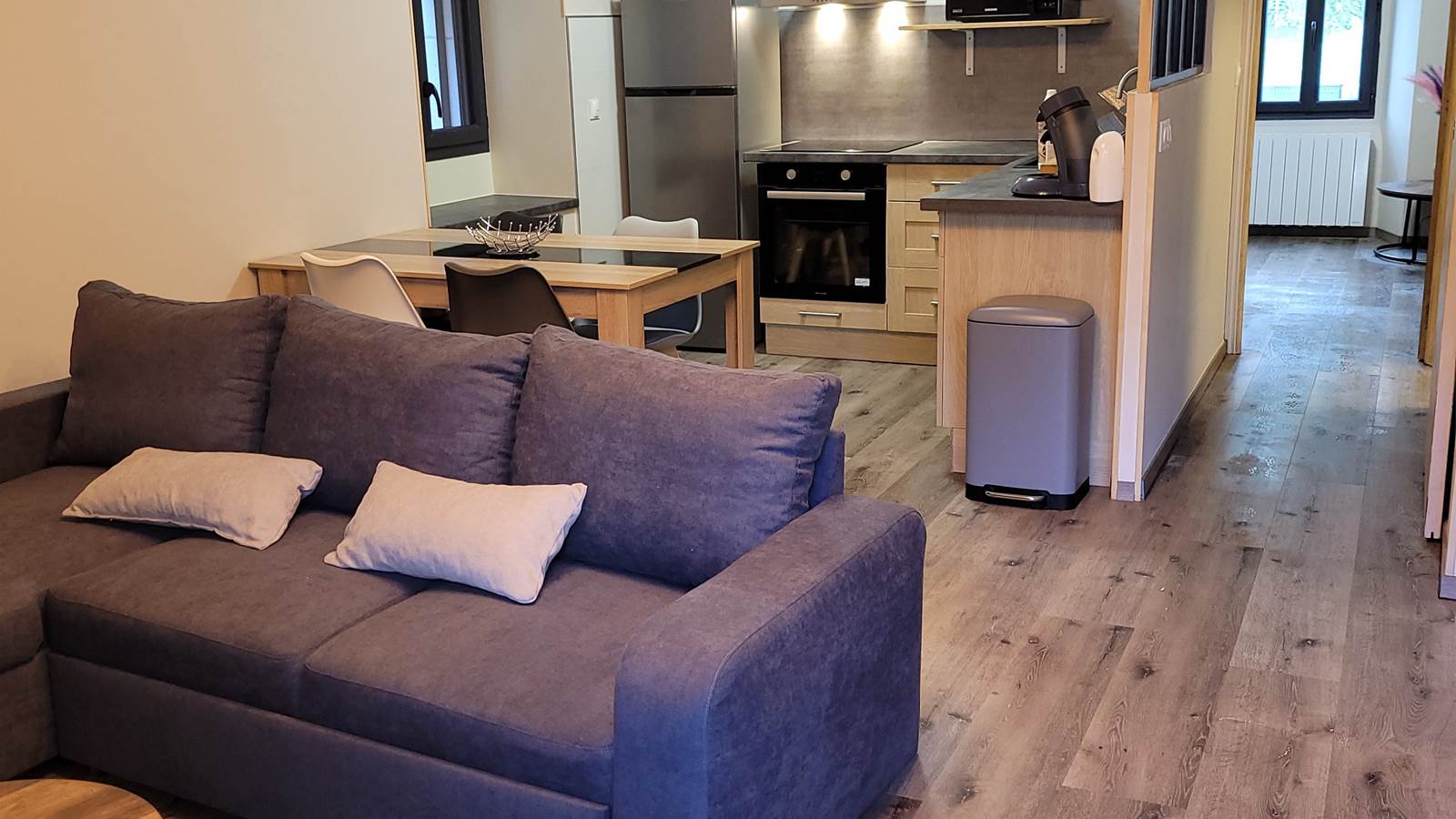 salle de vie vue salon cuisine