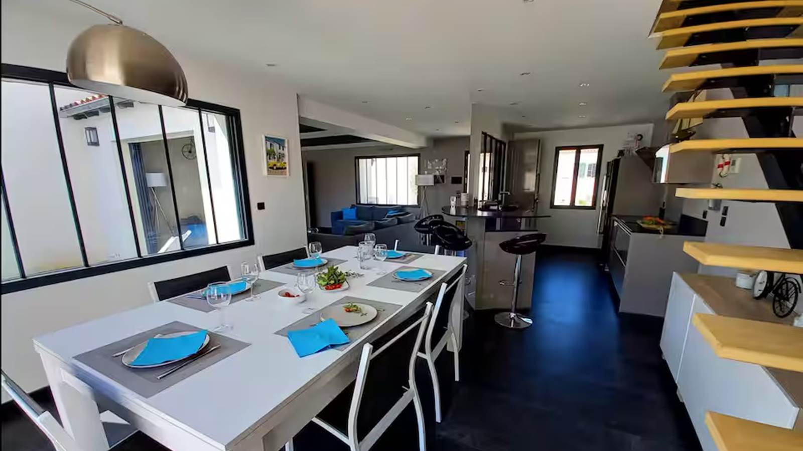 0929b902-e773-4131-b353-a2d7c9828182