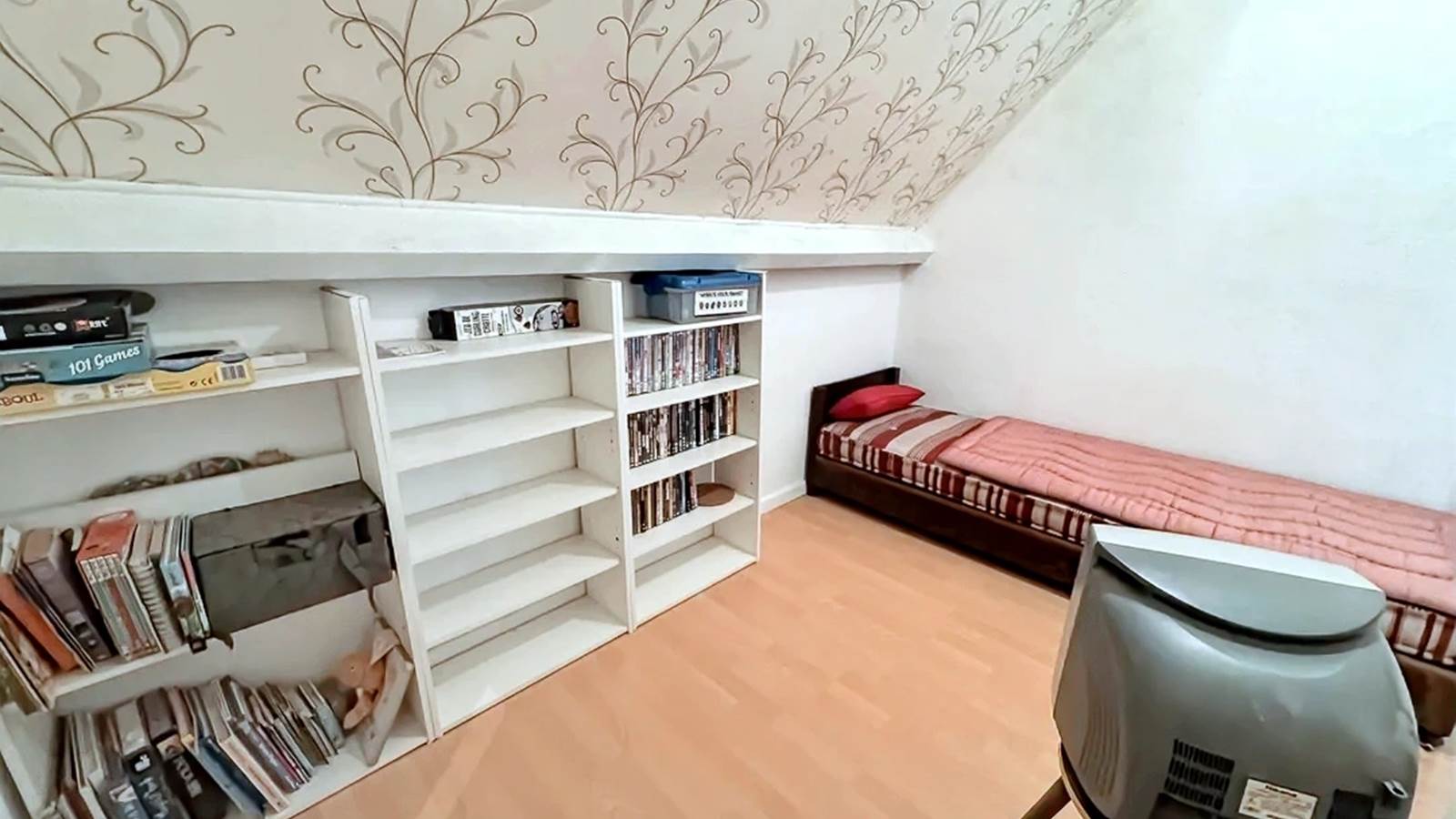 hoqi-83ec4d58139e484fbd302ebb729aa68b