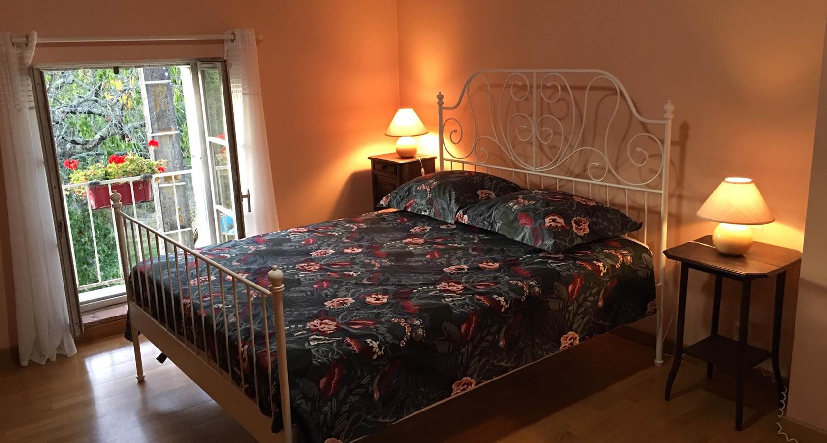 Lit King size: 160x200