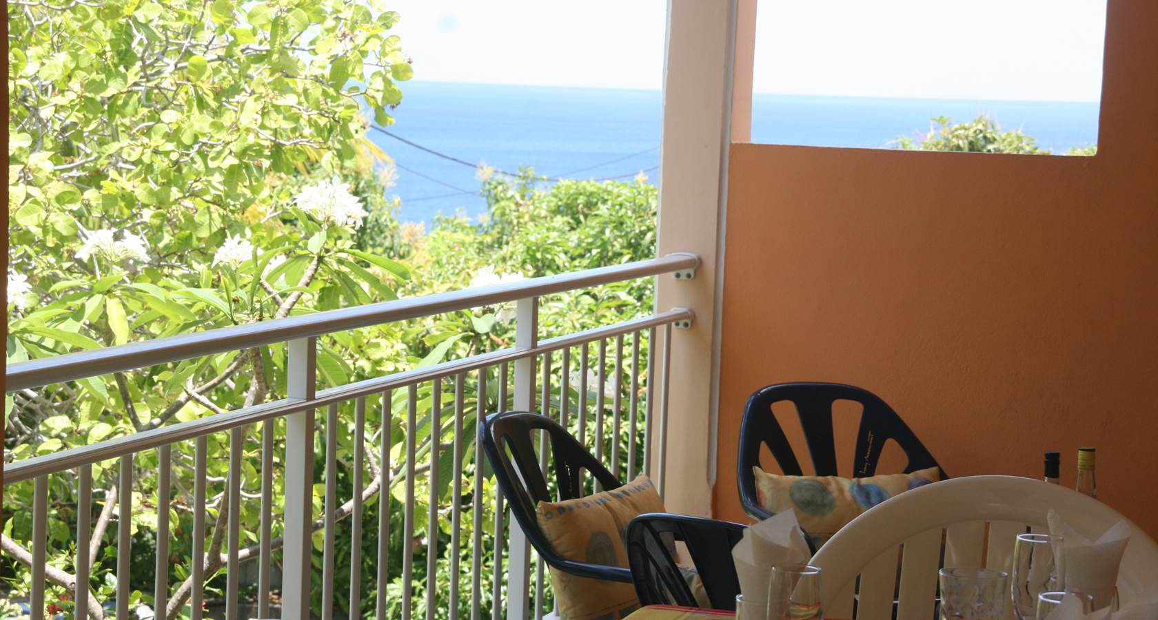 Gîte Bougainvillier Deshaies Guadeloupe