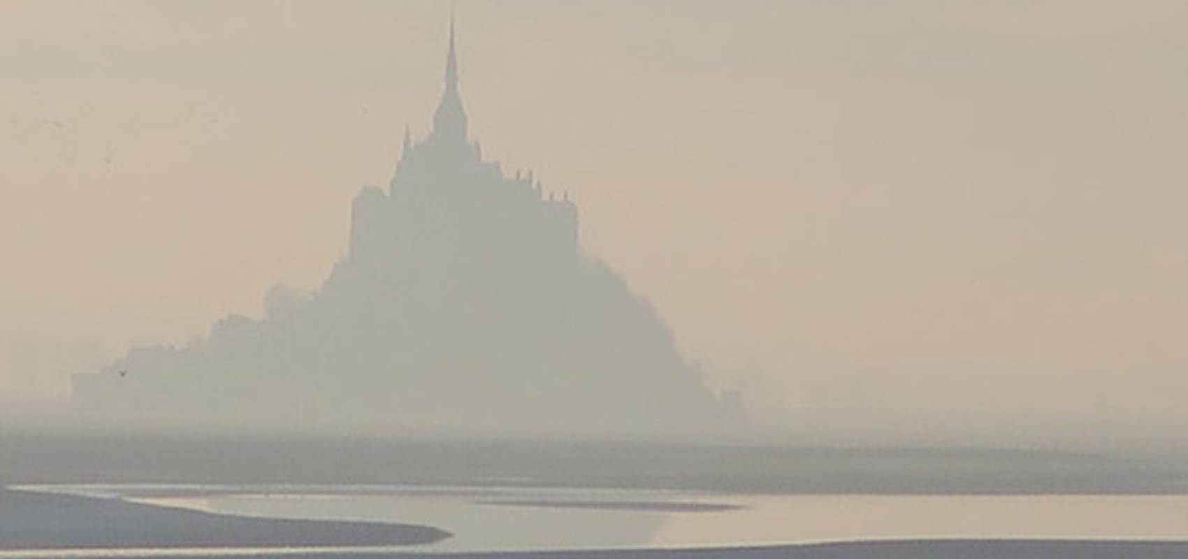 découvir la baie du mont saint michel par les airs