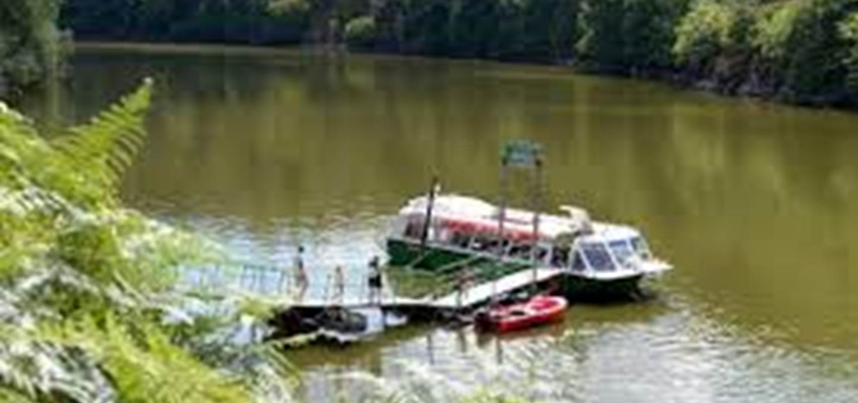 Lac de Crozant en bateau
