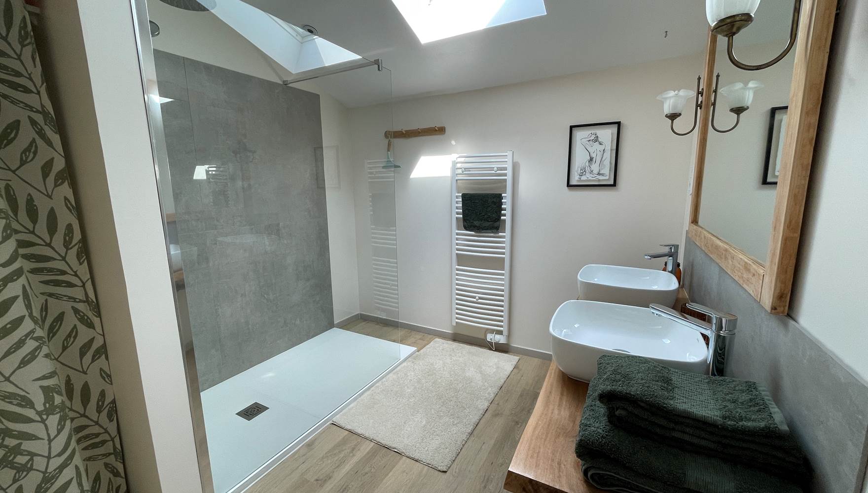 37EB5535-6375-4F9D-B073-72DD82DE0299