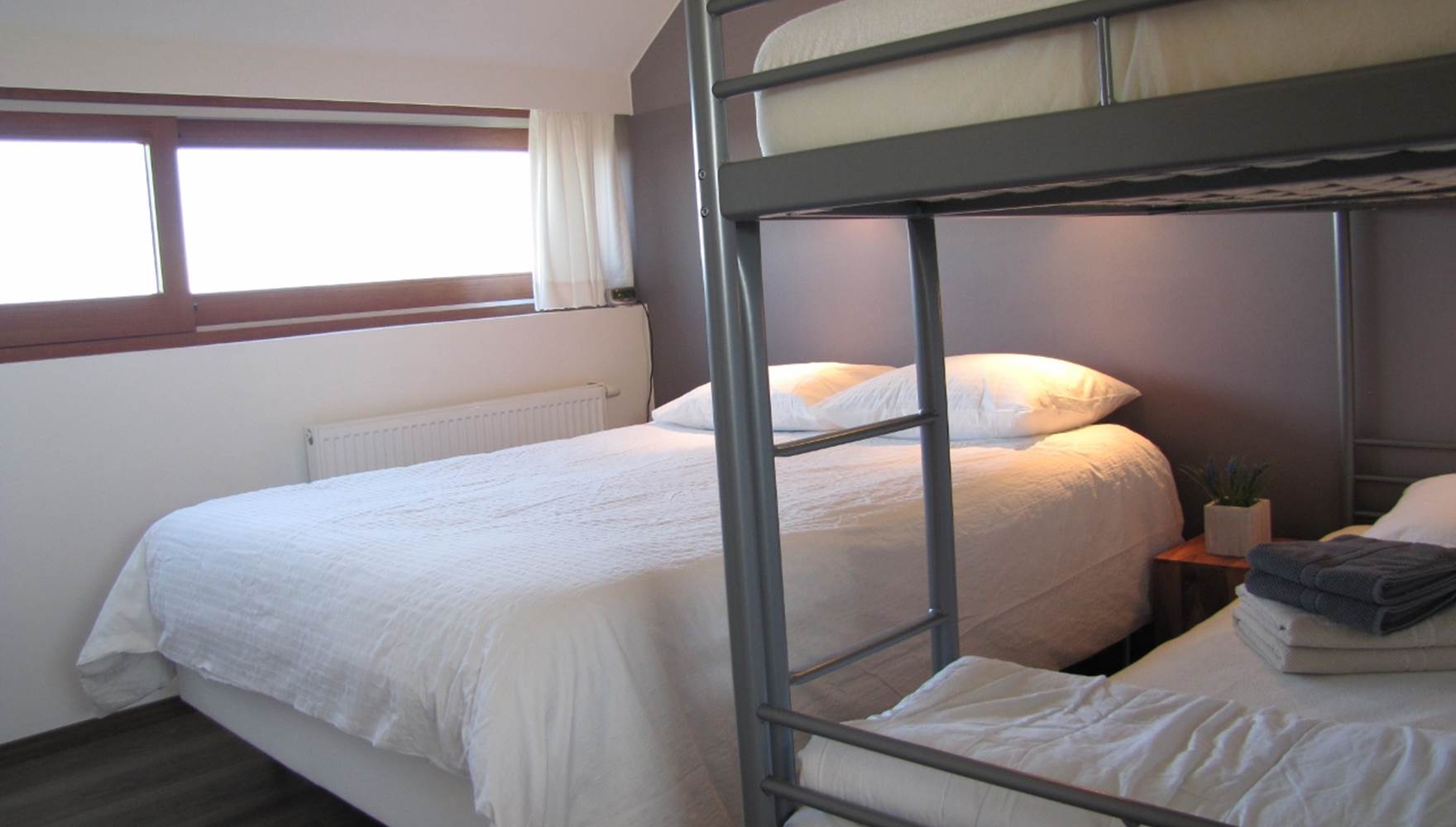 1er étage : chambre 2