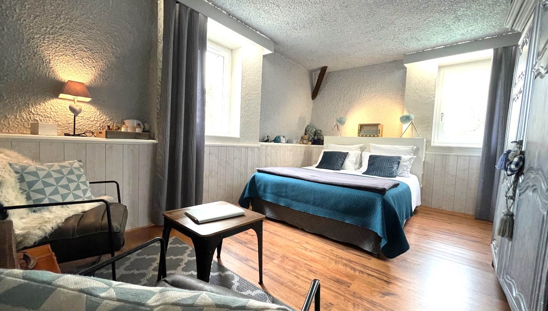 antoinette plan large vers lit