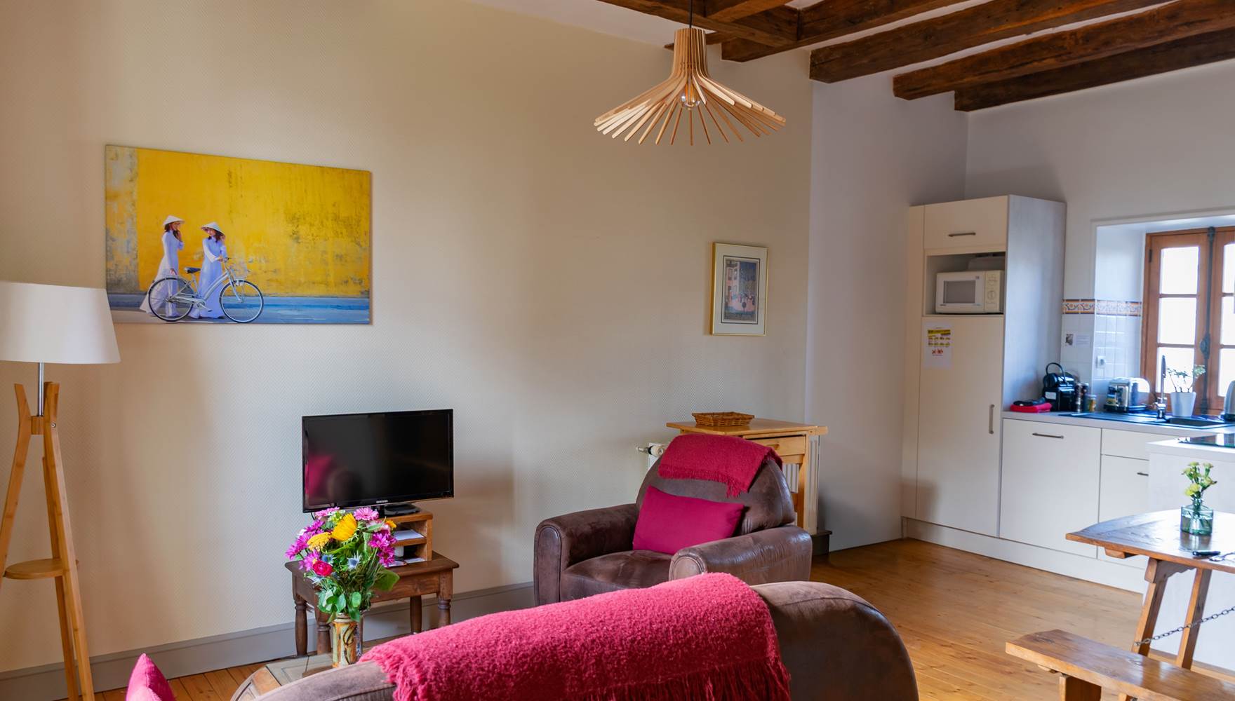 maison.aubelle.salle.tour2