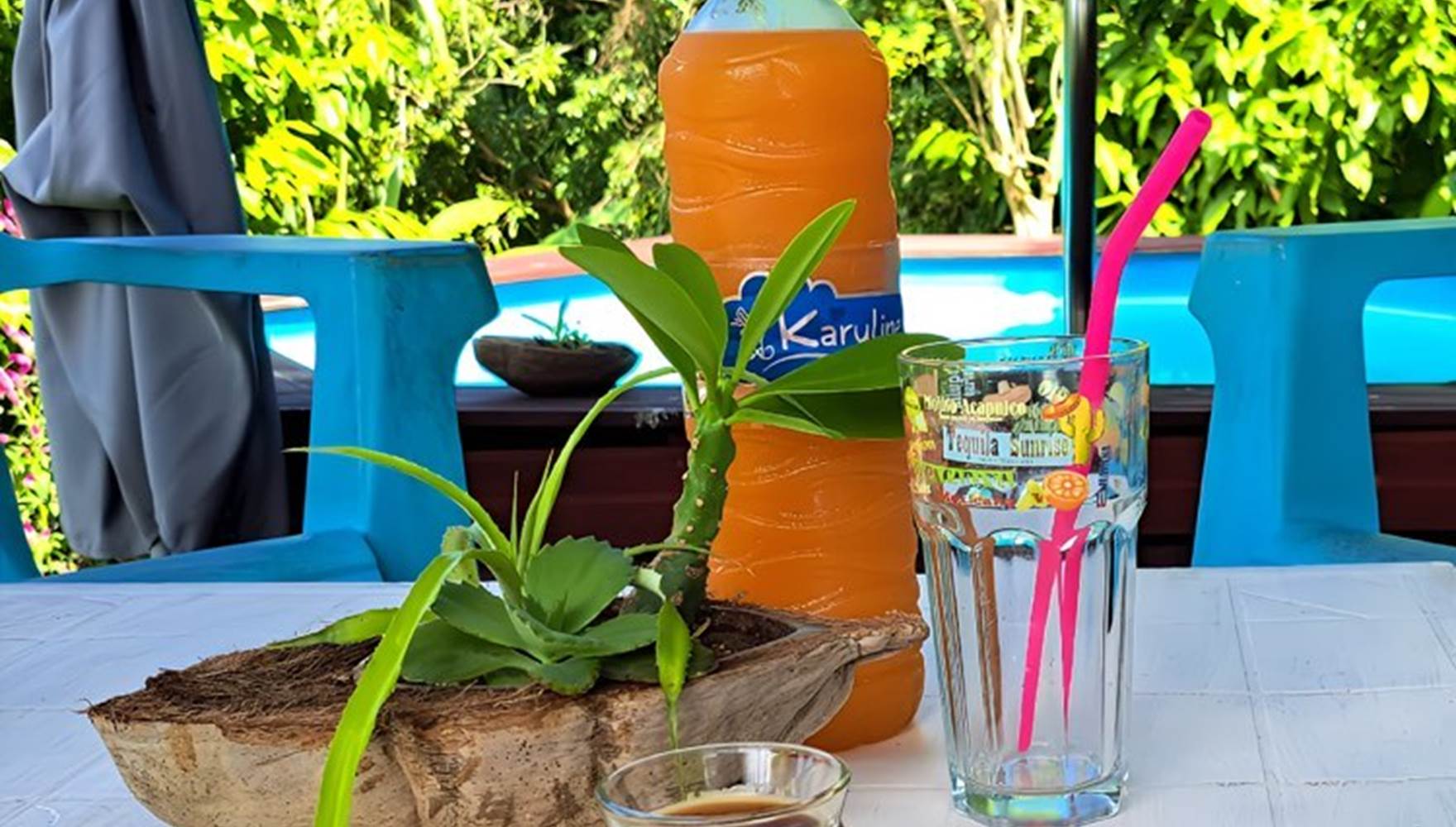 Photo de Al 1-2024 - Kfé et piscine