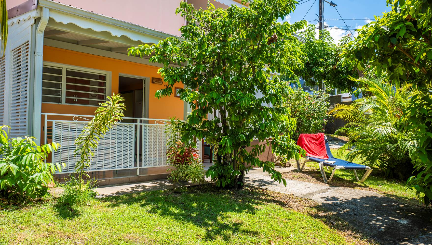 LAURIER, votre petit cocon  pour 2 personnes à Deshaies GUADELOUPE