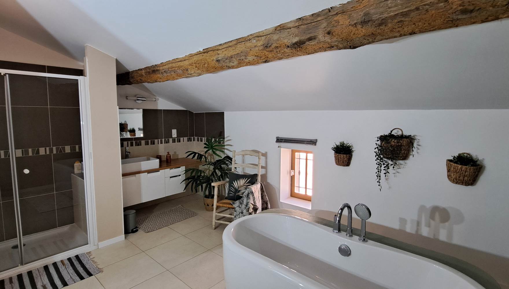 Salle de Bain Baignoire et douche