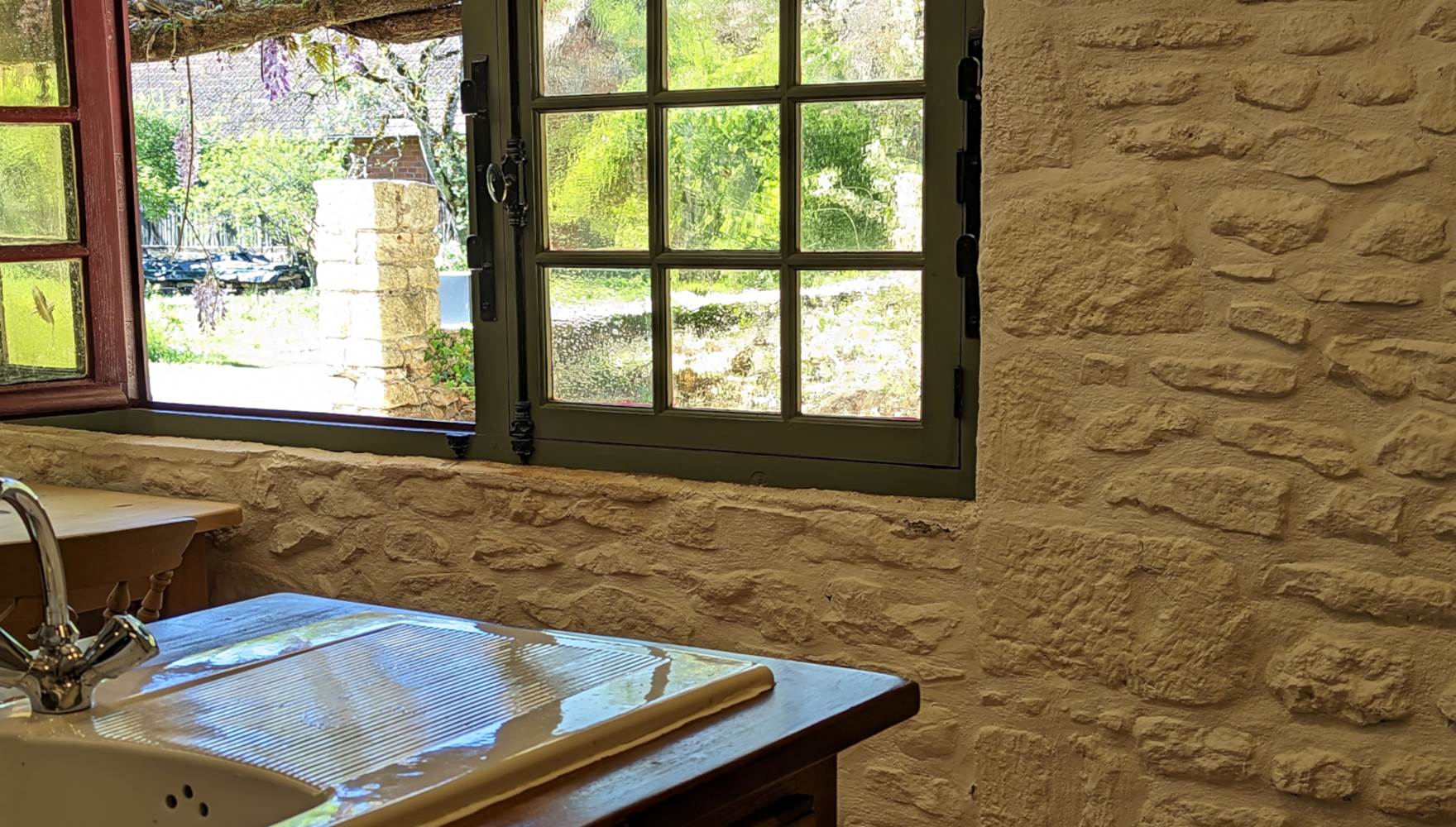 Vues extérieur Cuisine Cottage Le Gouzot