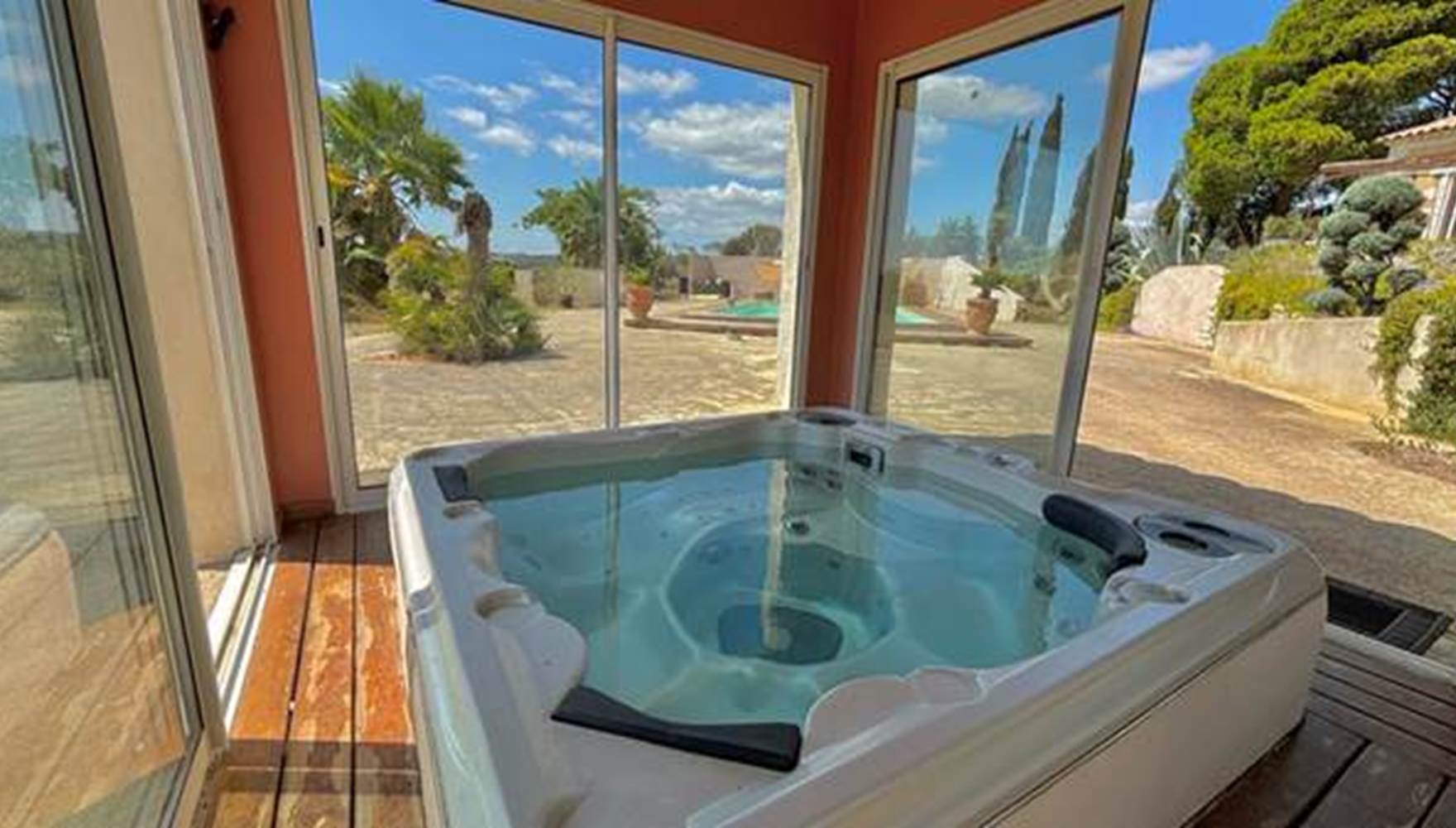 magnifique spa hiver été