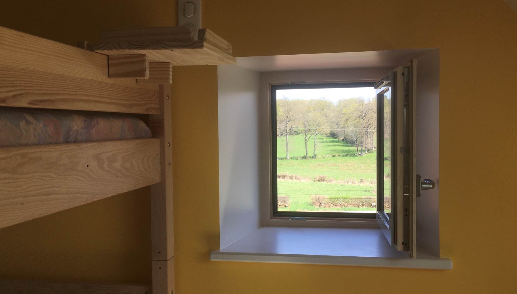 ancienne lucarne du grenier