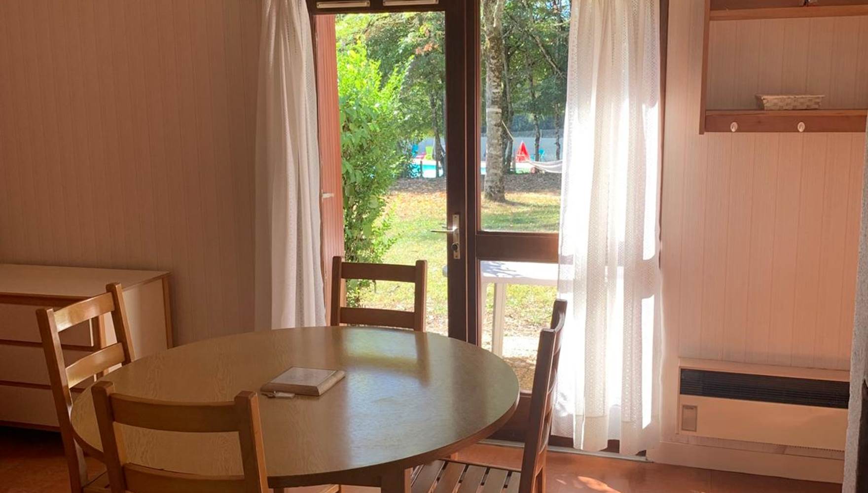 lepetitbois46_Leyme_Vintage_intérieur_Gîte 7