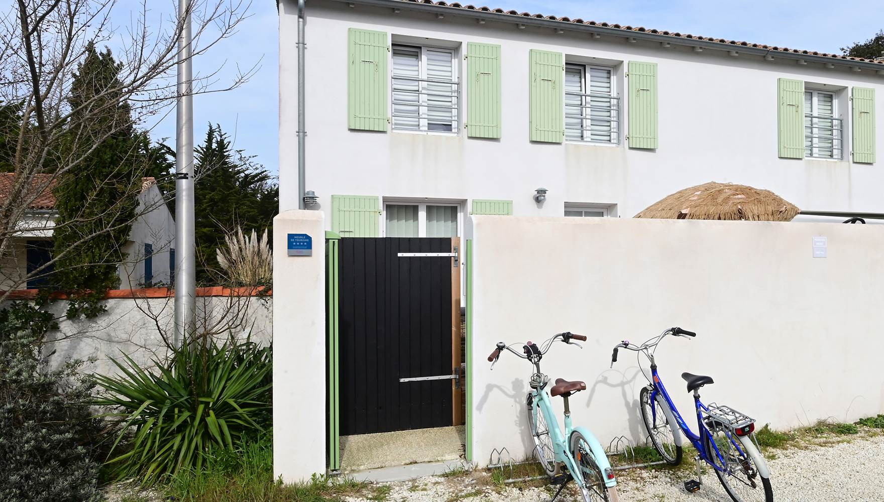 VUE-EXTÉRIEUR-LA-COUARDAISE