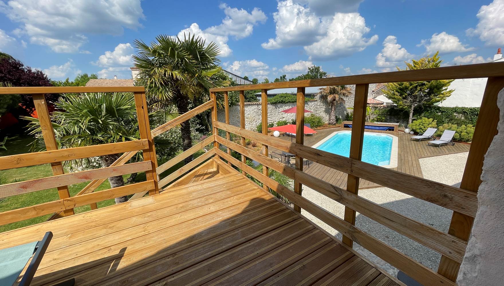 8AC8170A-6124-4D95-995C-6858F3A2094A