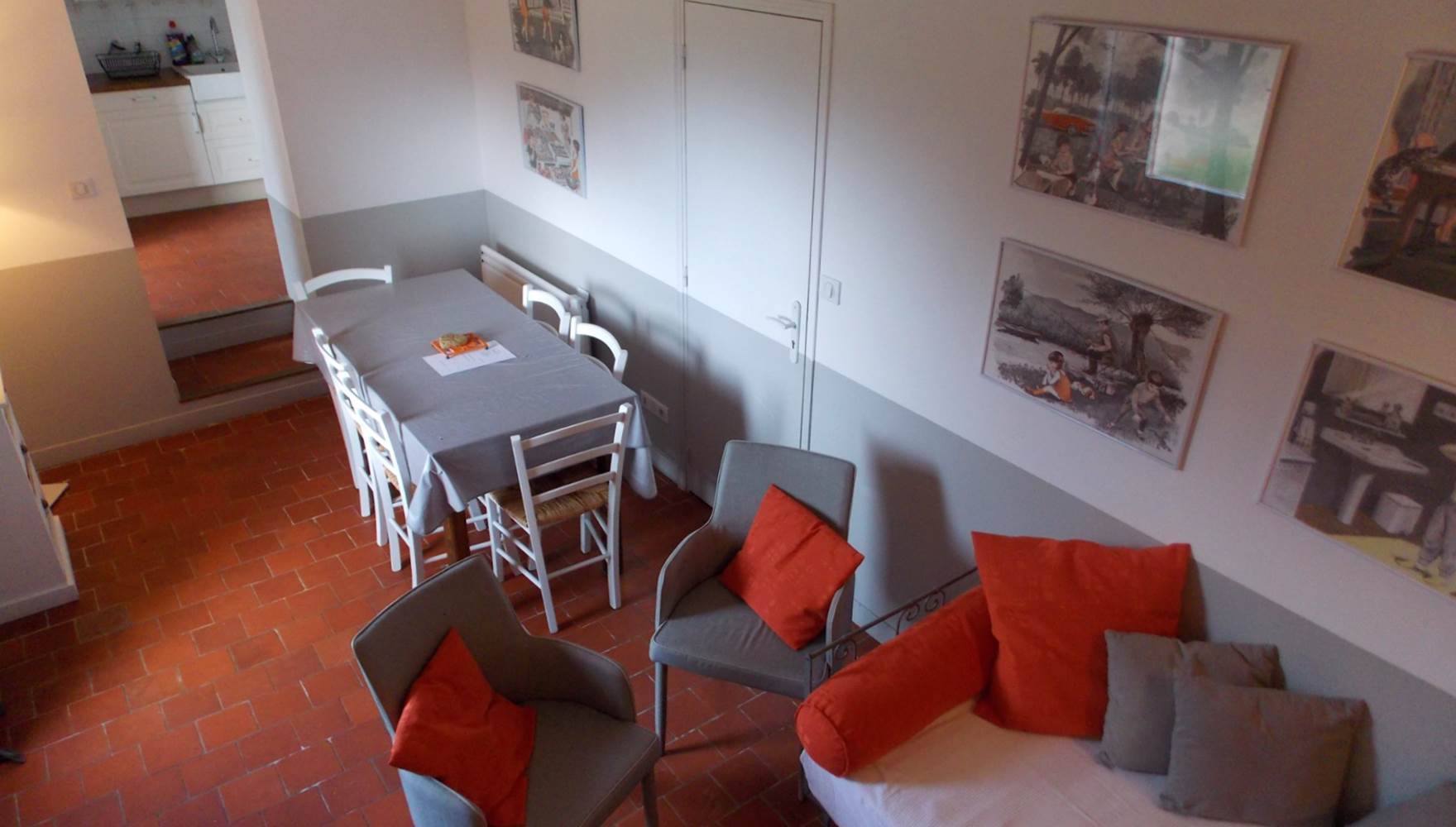 Domaine du Gué du Roi Gîte La Grange du Gué du Roi Salle à Manger