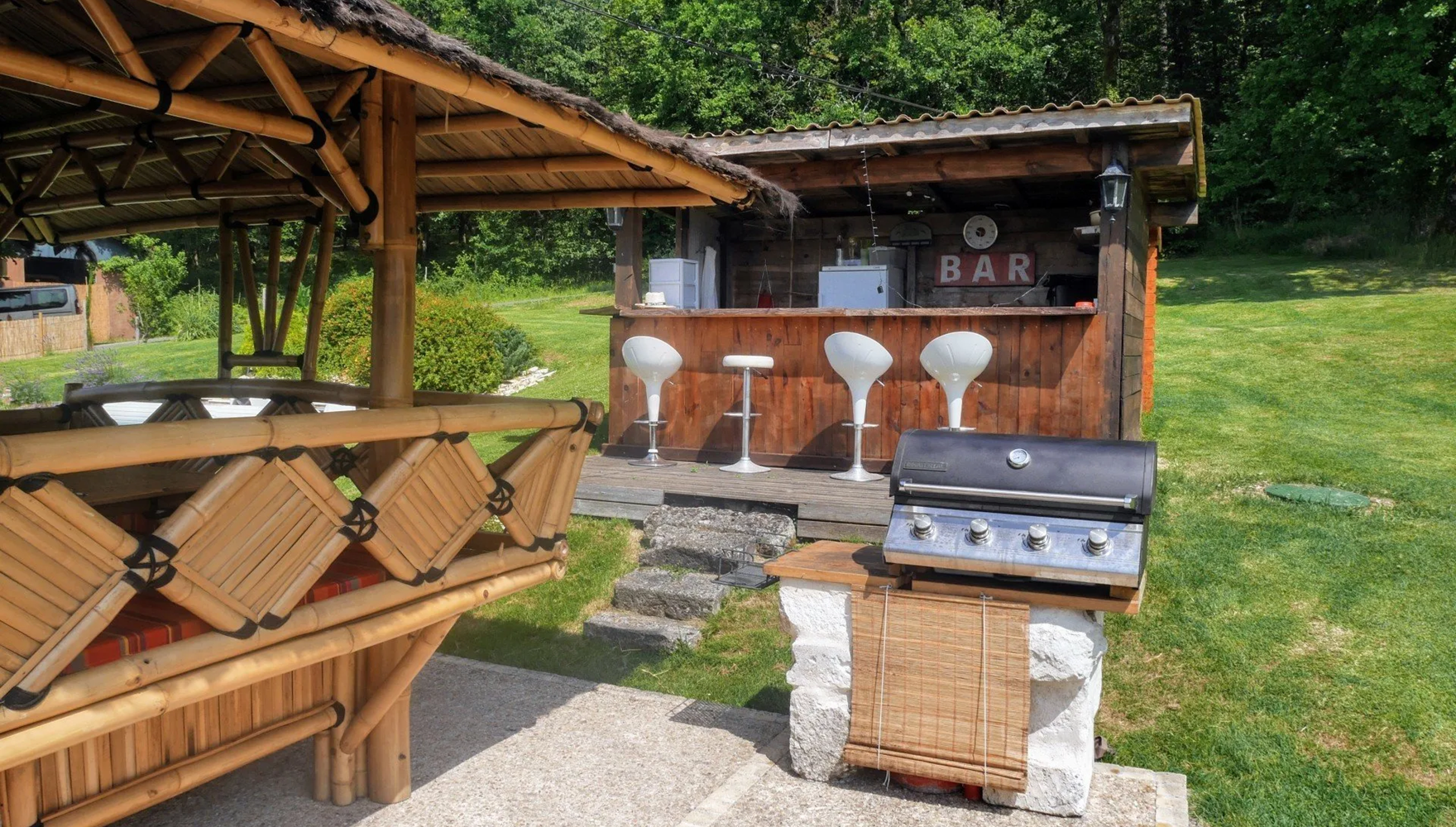 HYGGE_EN_PÉRIGORD_BAIN_NORDIQUE_SAUNA_COCOONING_VACANCES_TOURISME_AMIS_FAMILLE_DORDOGNE