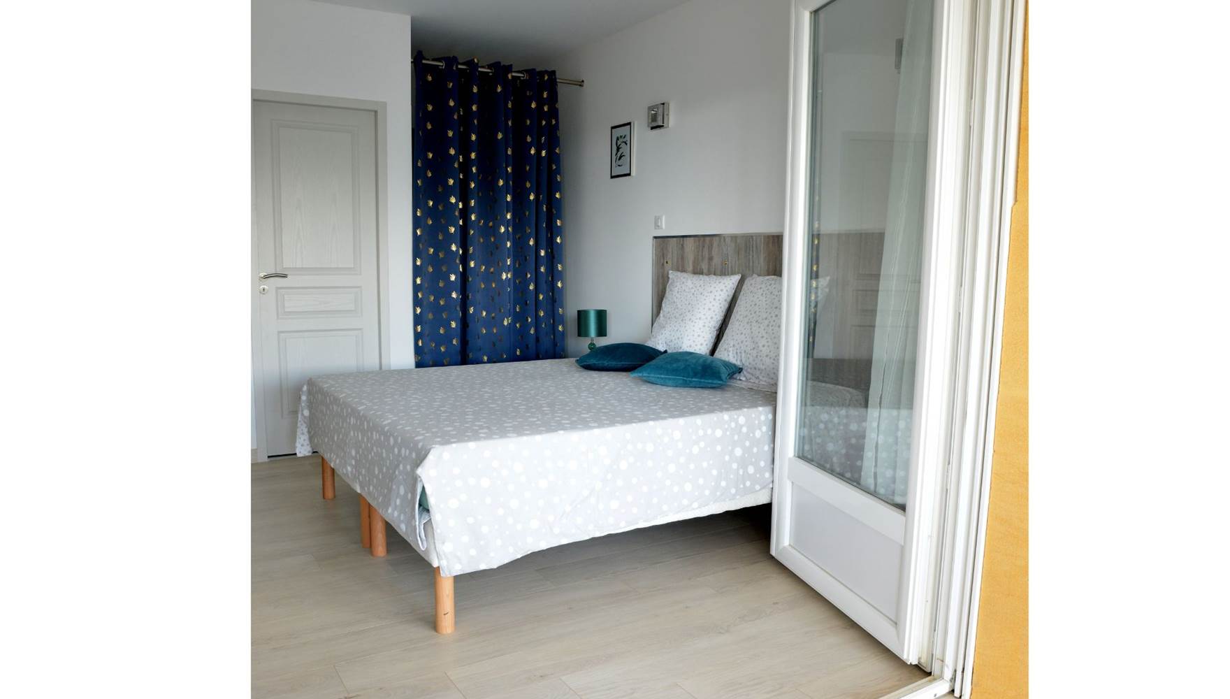 Huisje tussen de wijngaarden