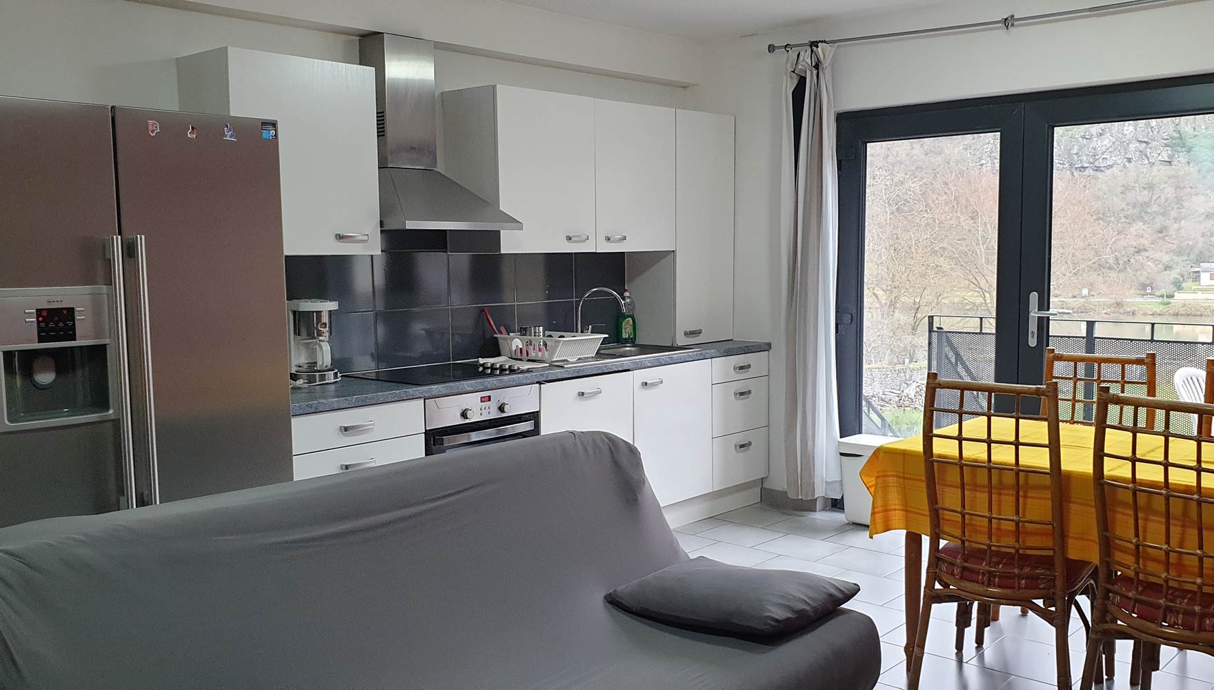 Appartement 2ème Étage avec Balcon 4+2 Pers