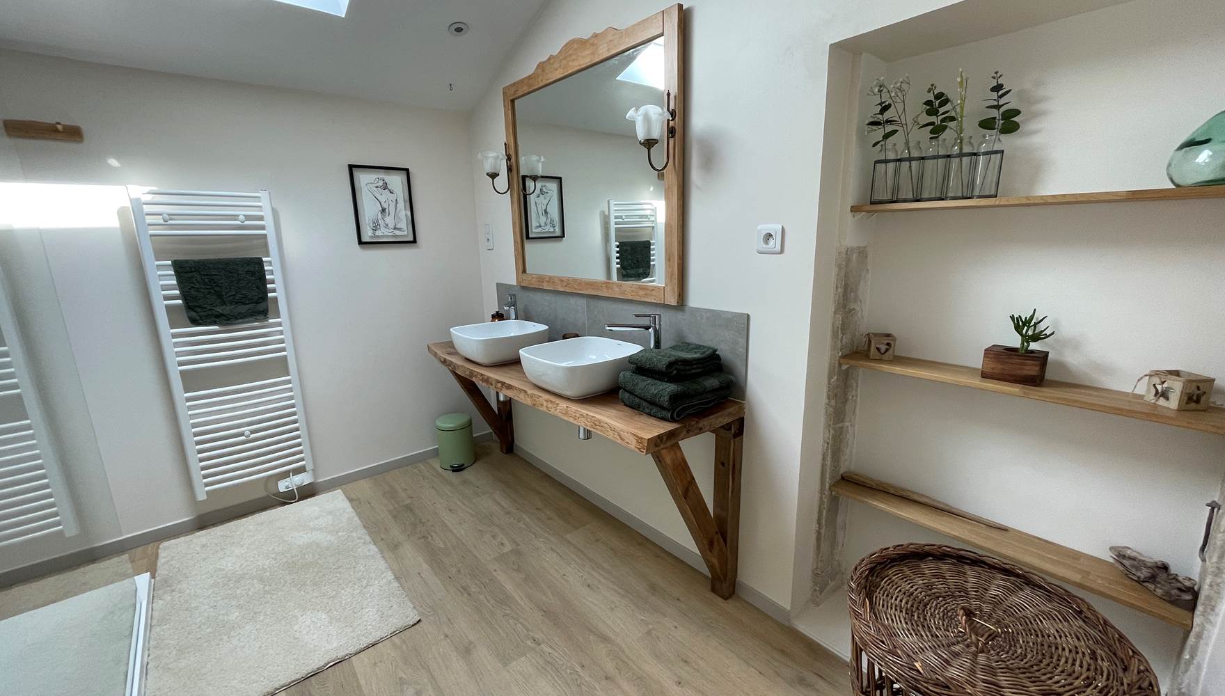 20294B7D-9FB1-45CD-B49E-AFDCC90594D4