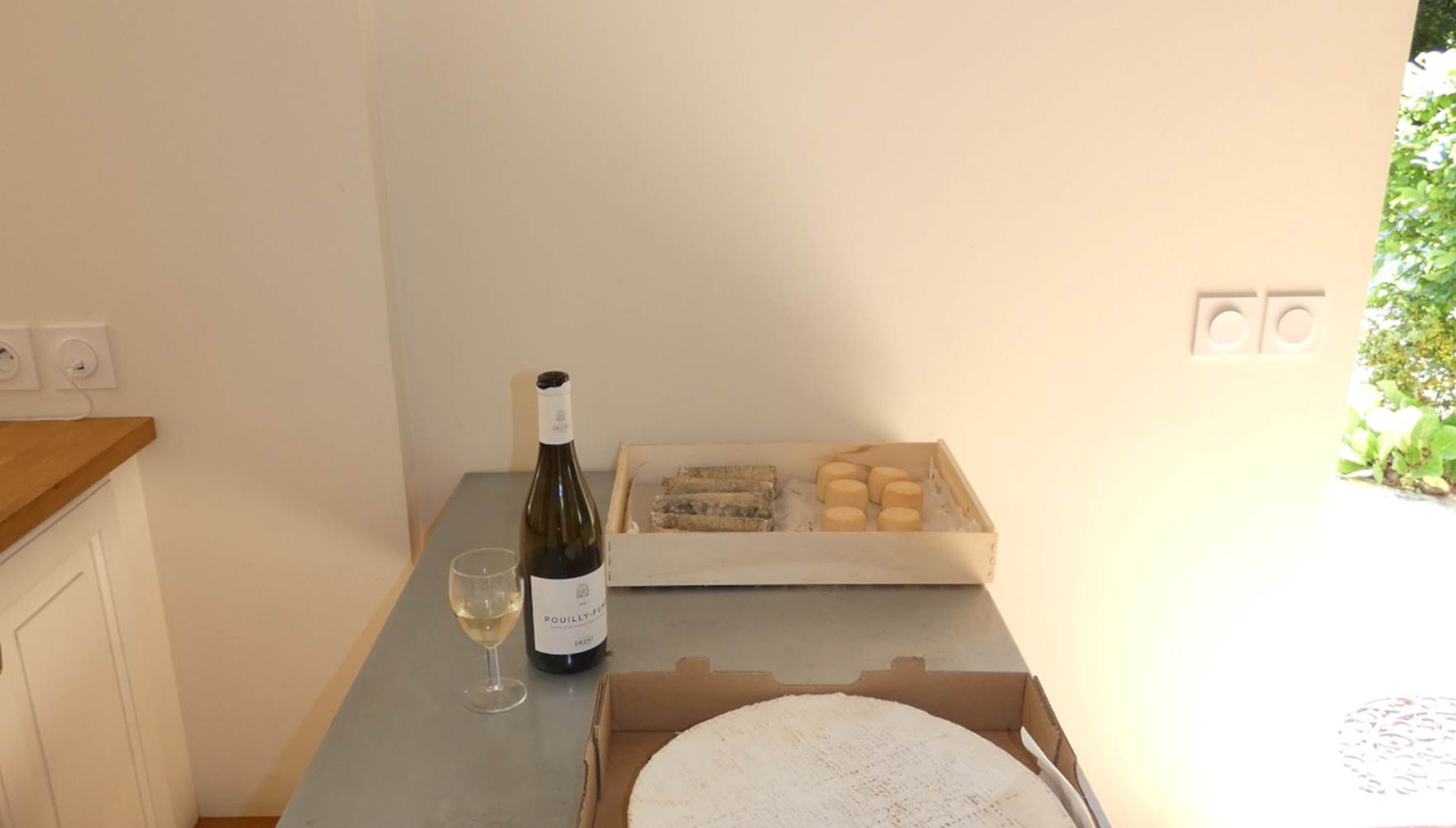 Produits du terroir Brie et Fromages Moret  sous le signe des cigognes