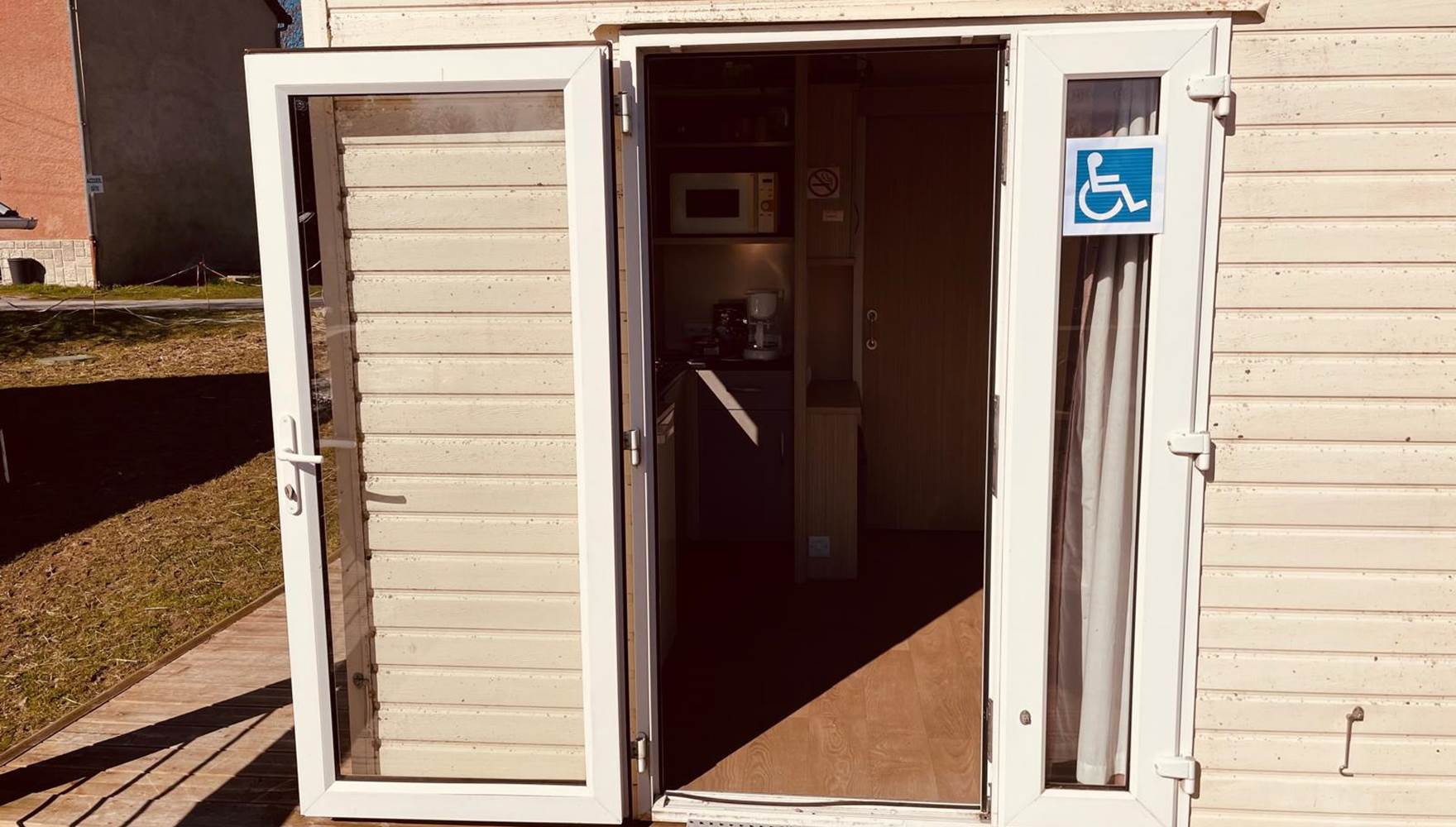 Entrée du mobil-home