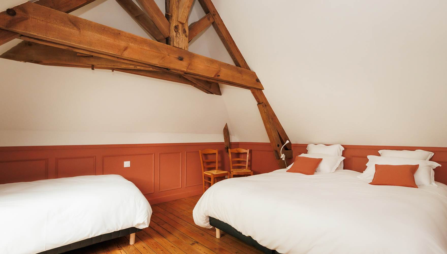 Chambre terracotta gite de charme Le Quatre feuilles proche Puy du Fou