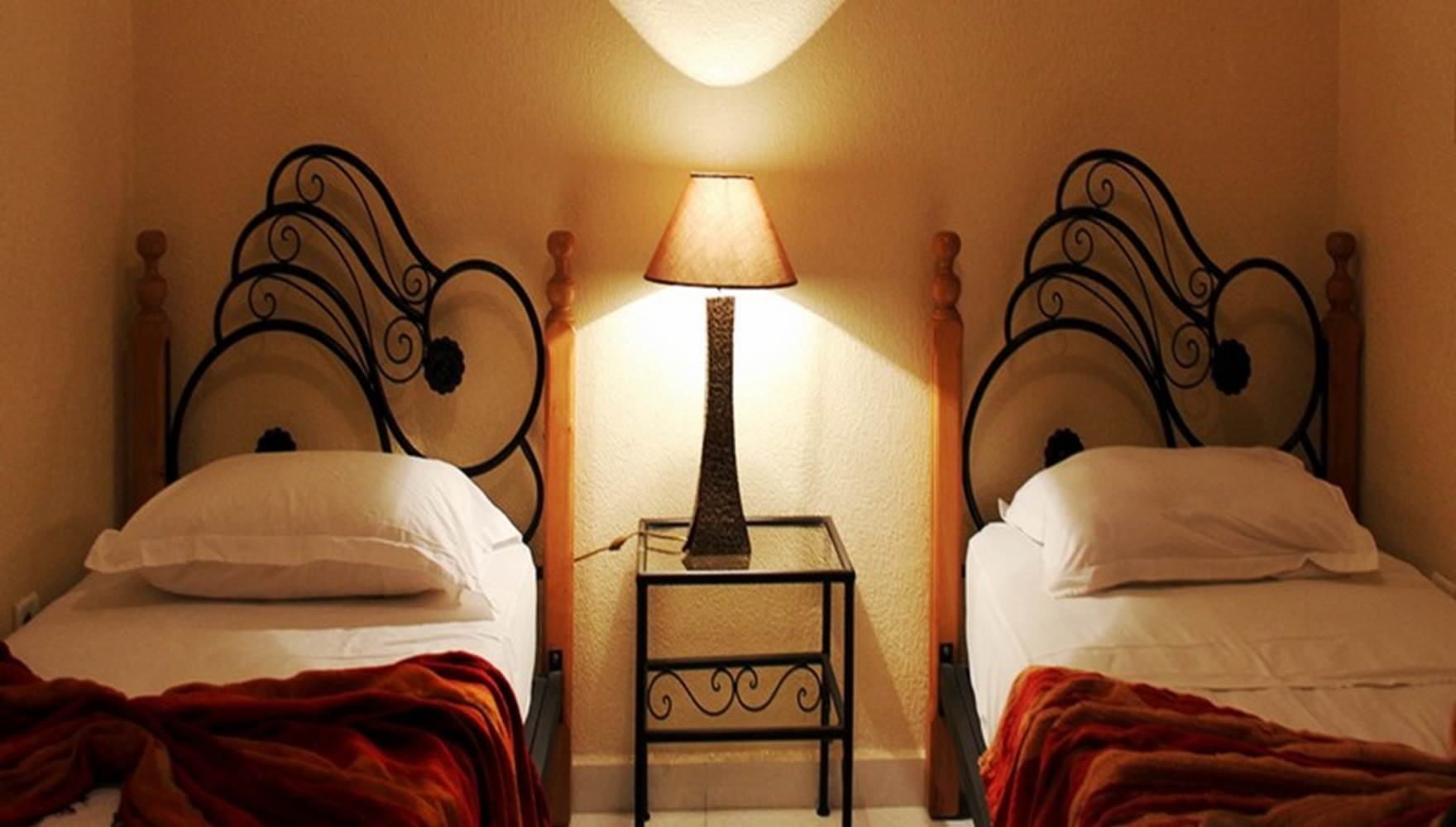 Palais-dar-ouladna-Suite-Hasna-lits-simples