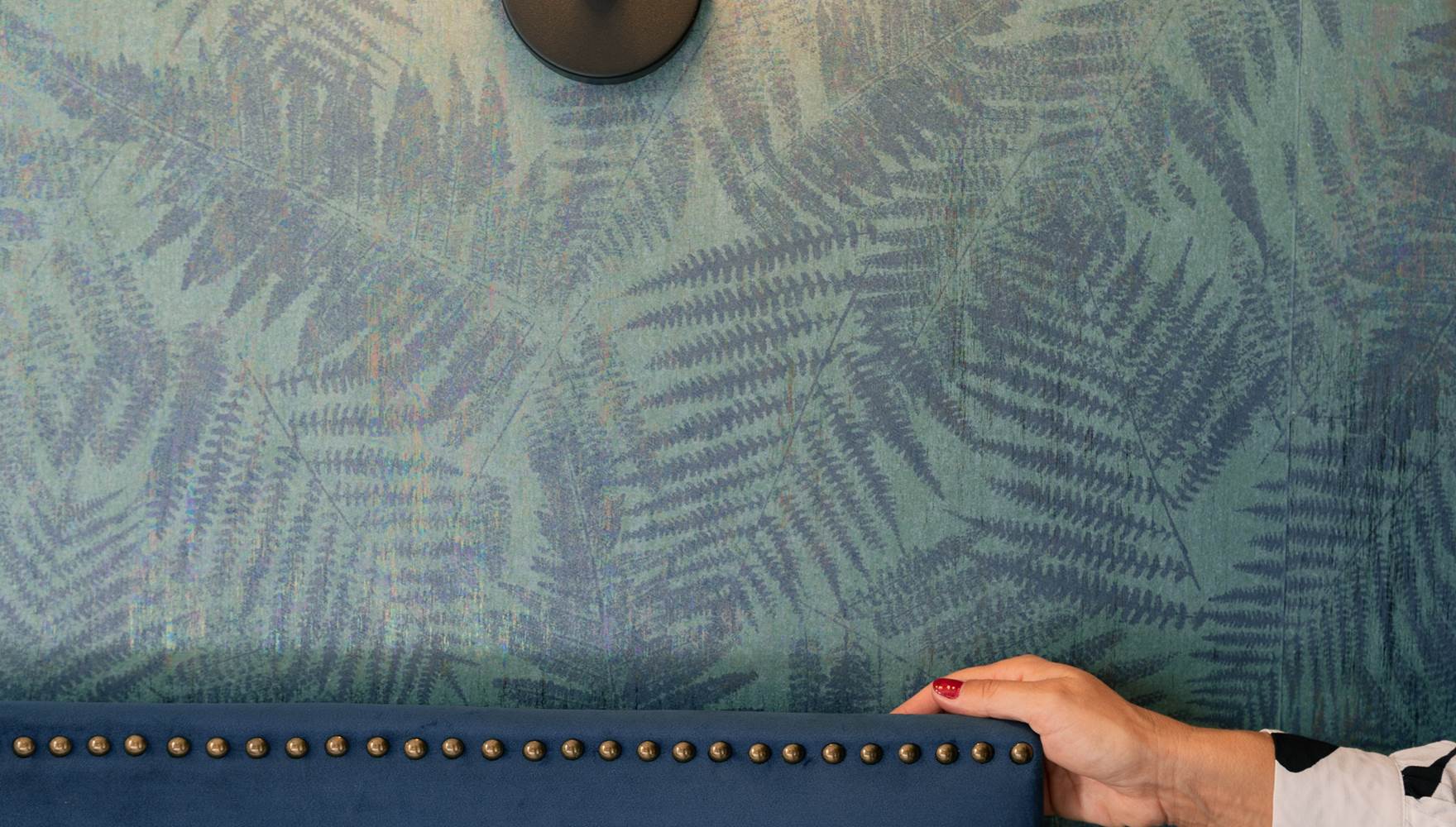 28504155-DAD3-4C3C-A09E-681D2A2042D9