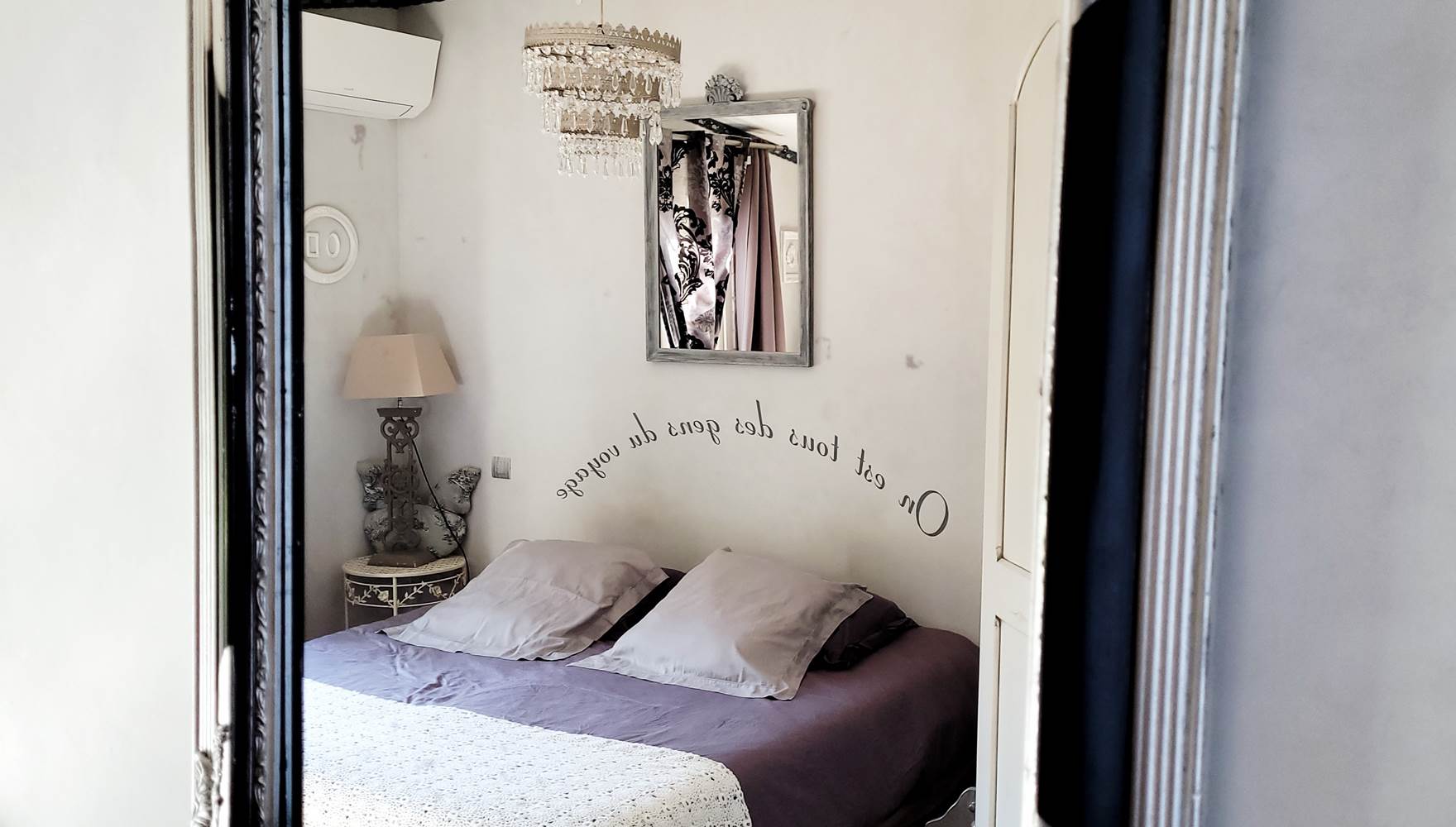 vue de miroir espace lit 180 cm ou 2 fois 90 cm