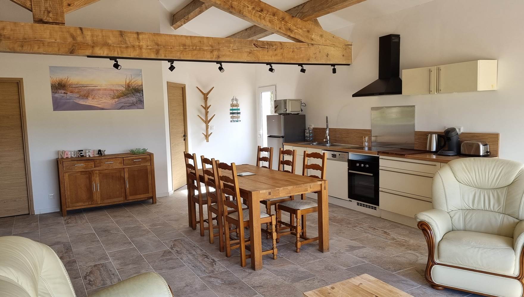 grand séjour cuisine 60m² idéal pour les groupes