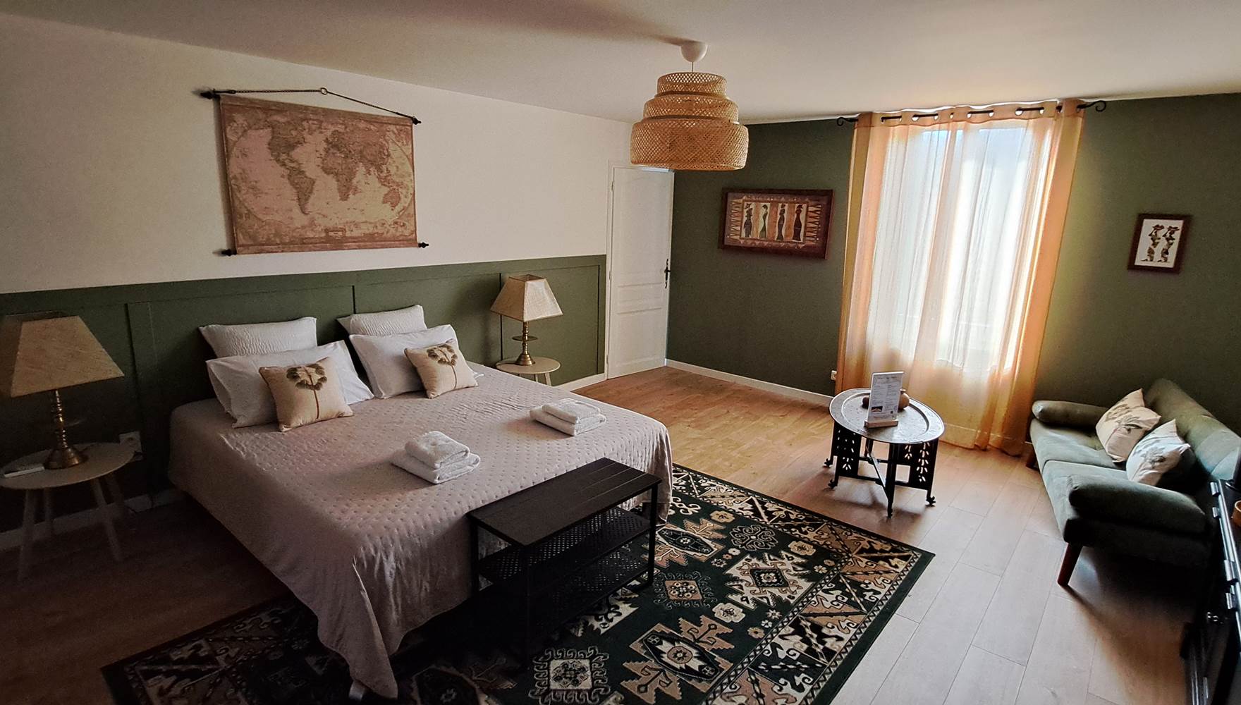 Suite Evasion Lit King-Size