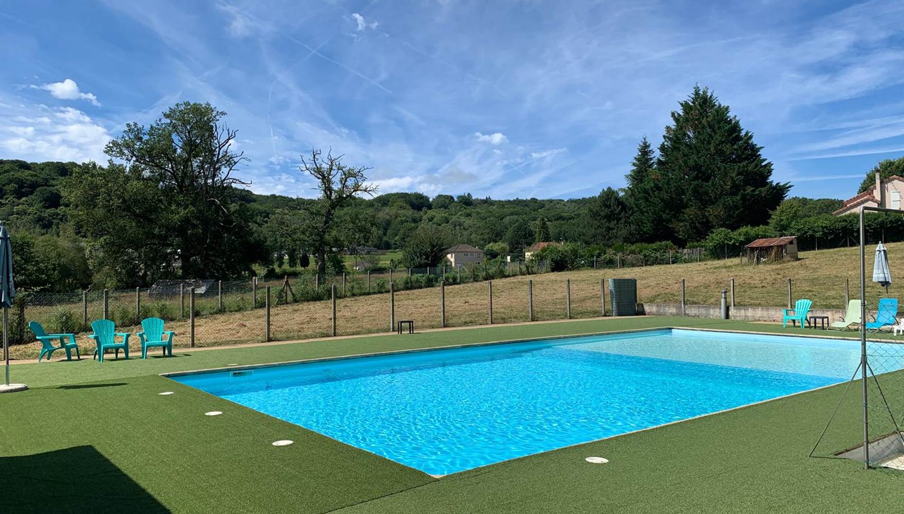 lepetitbois46_Leyme_piscine au lever du soleil