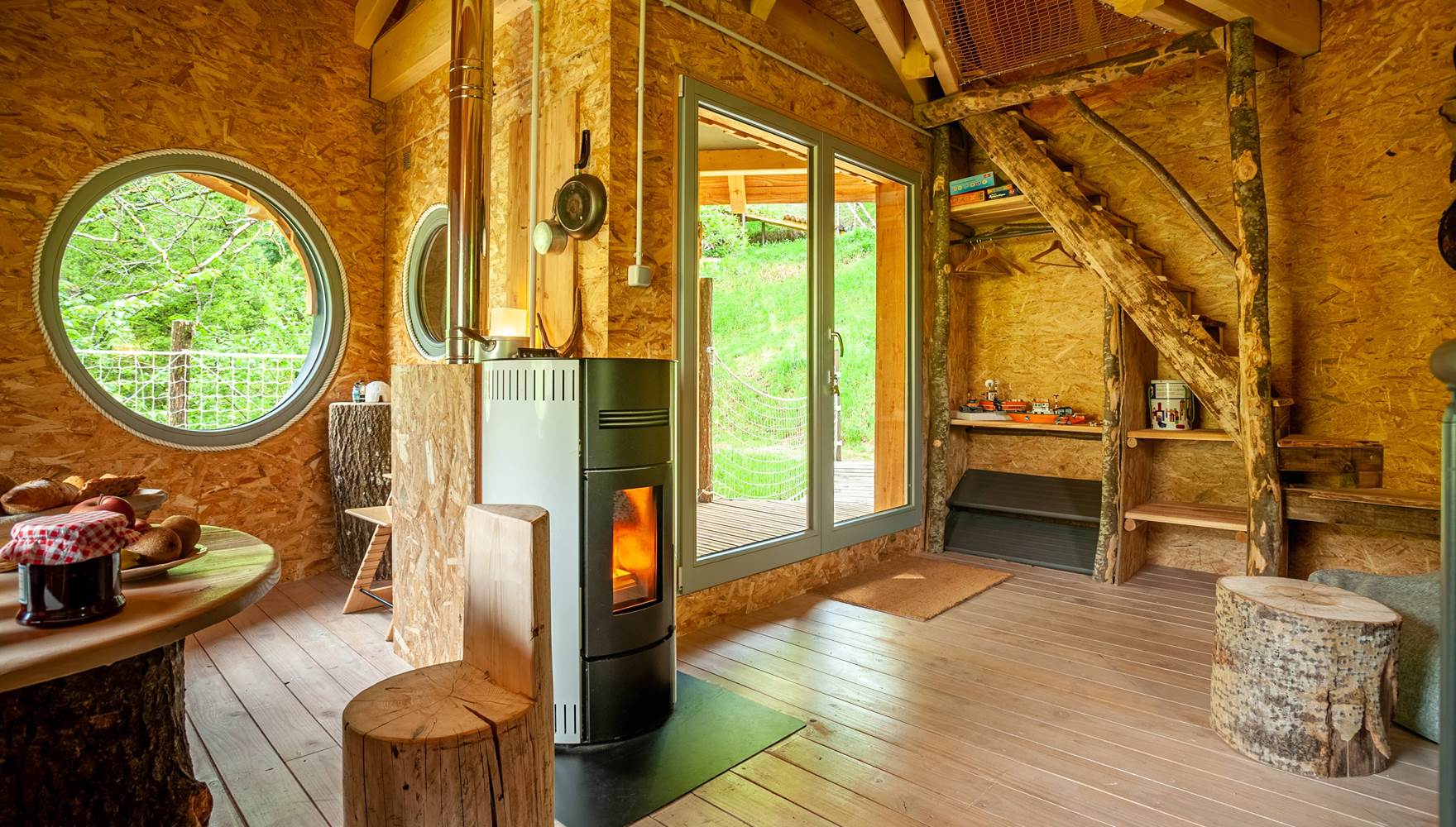 Poêle à pellet dans la cabane